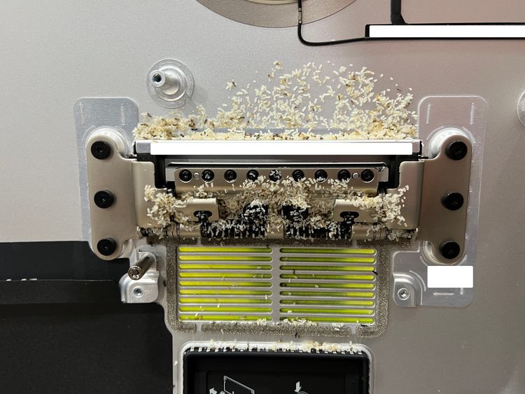 12-02-01-16406460951550510293