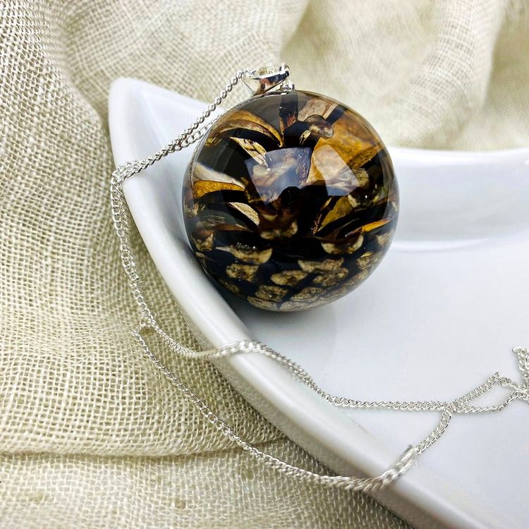 12-10-48-163998651549521364