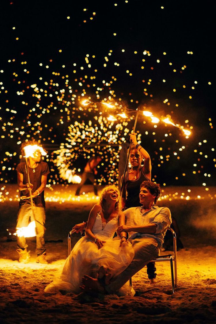 12-11-01-1638864098681186645