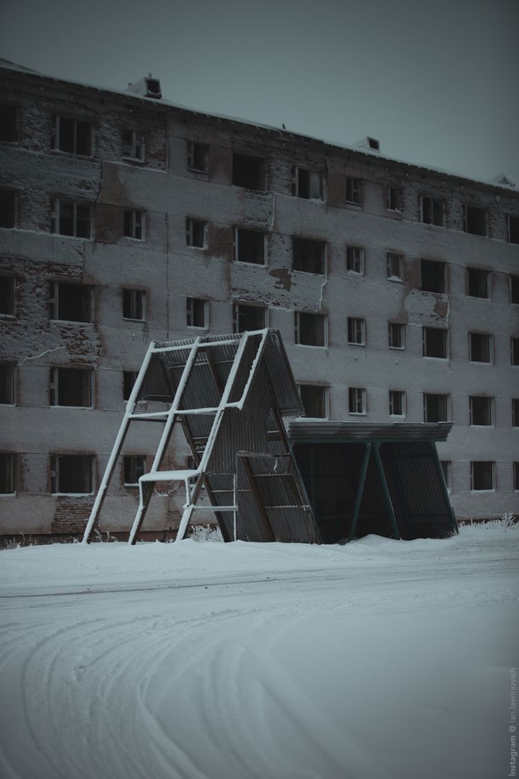 12-12-08-16407689031053455392