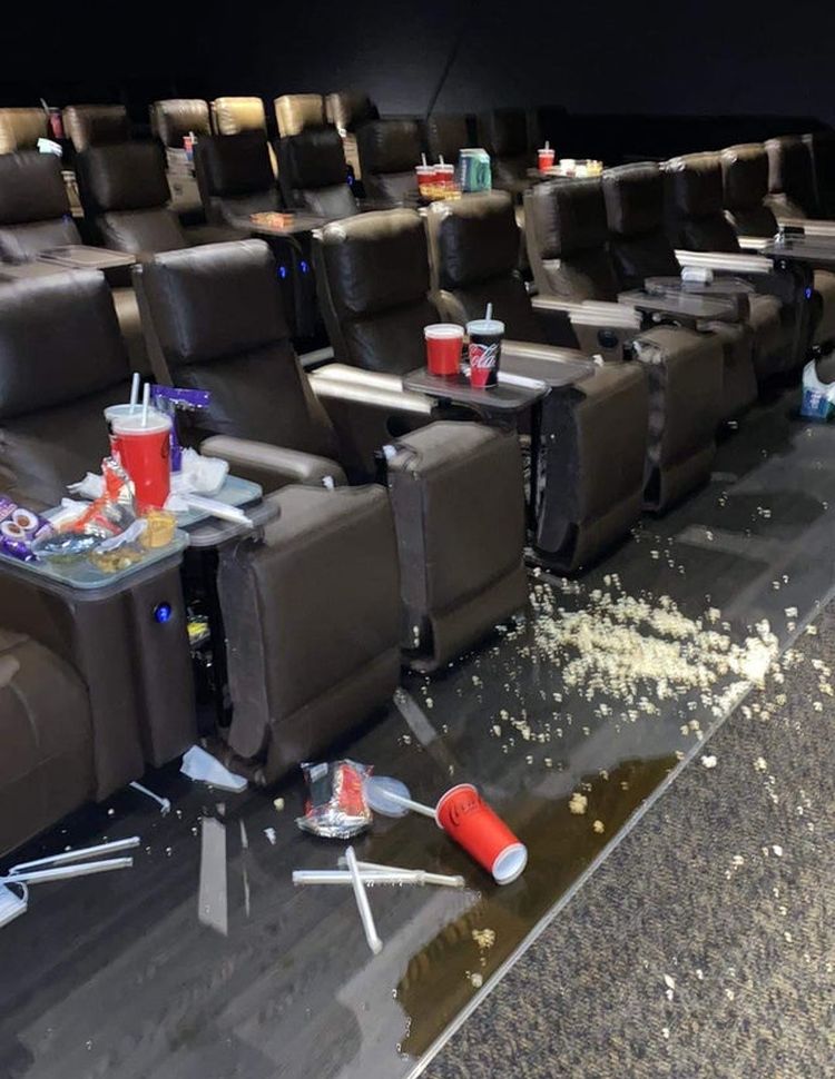 12-12-14-16401644631149083012