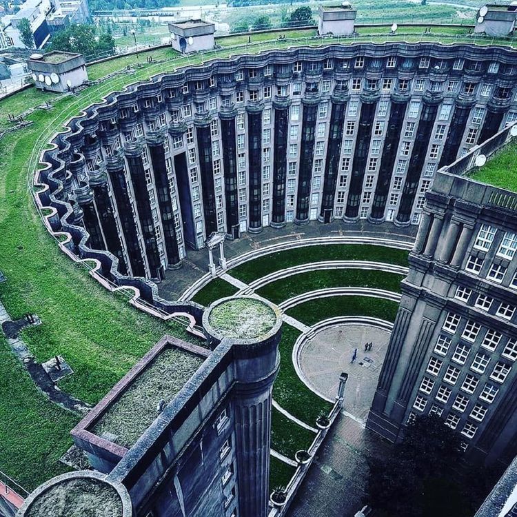 12-16-39-1638884344301089640