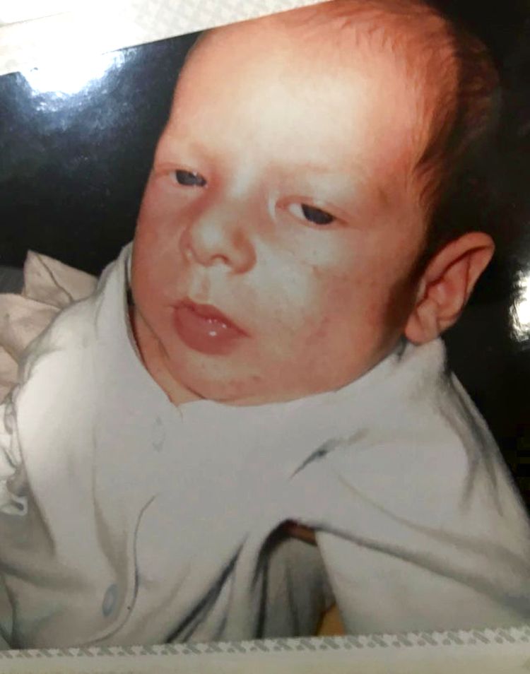 12-16-39-1640612381742911536