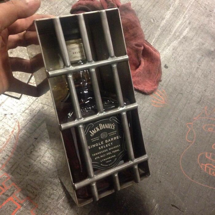 12-17-14-1640787255407966684