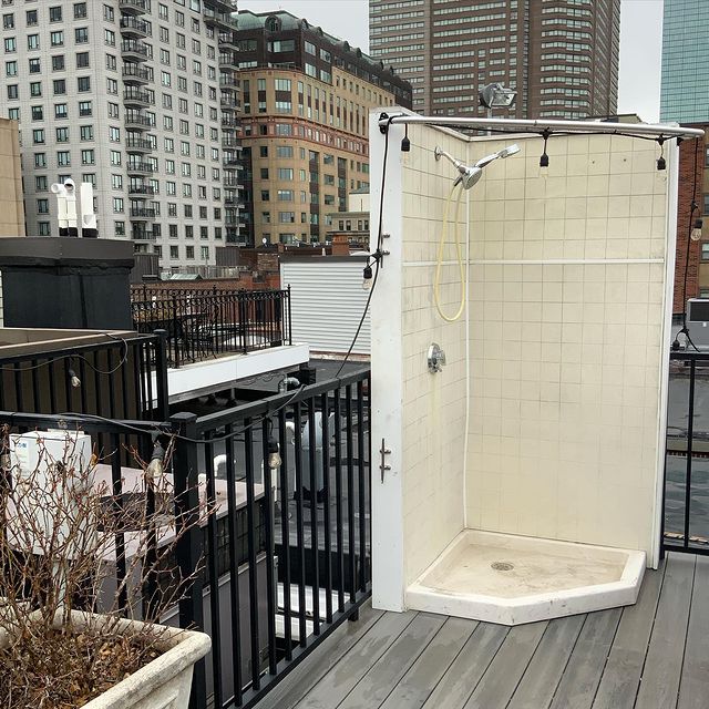 01-12-20-16424976191079798382