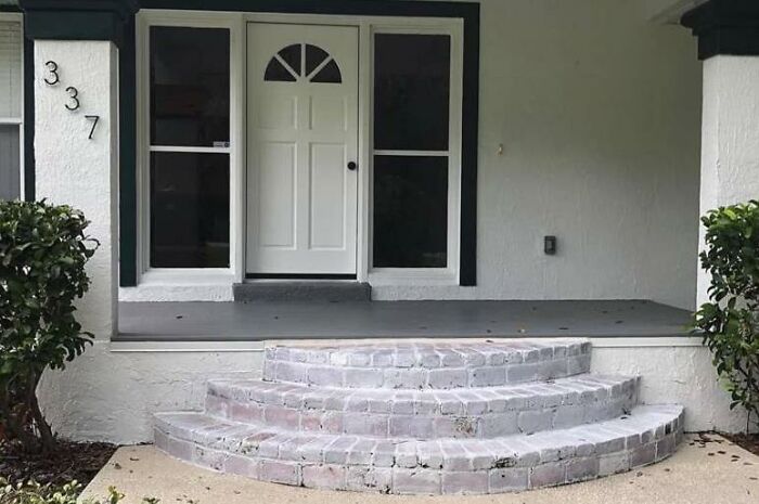 01-12-24-1642497857725474773