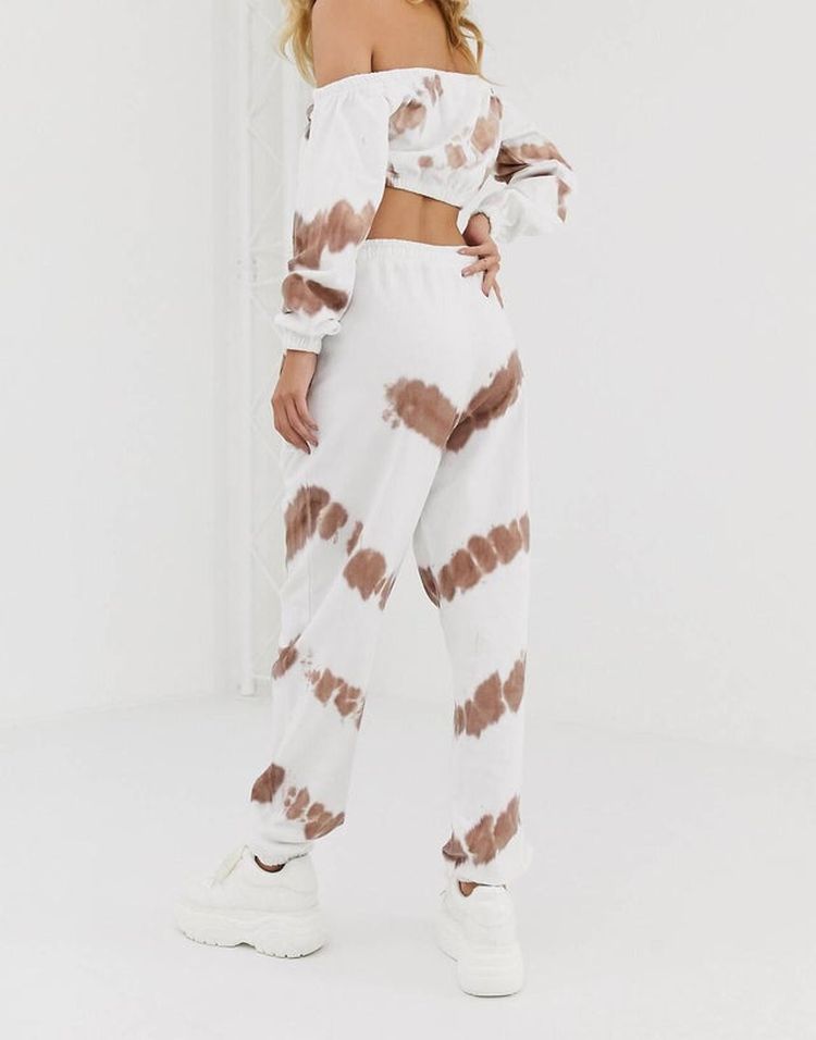 01-15-23-16430269861396090247