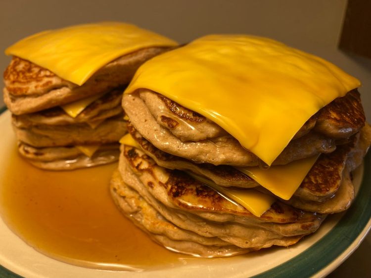 02-12-05-1645434341440088911