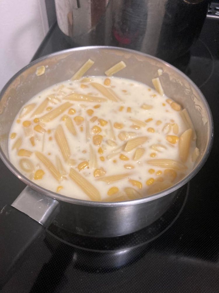 02-12-05-1645434344281891483