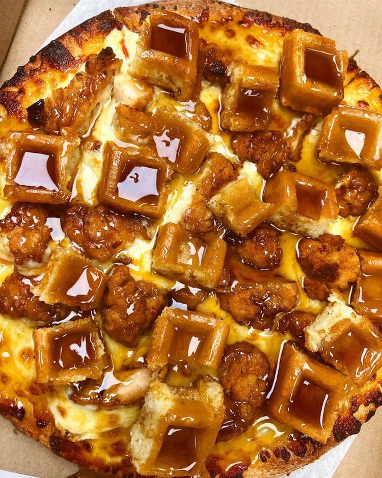 02-12-06-1645434369333495472