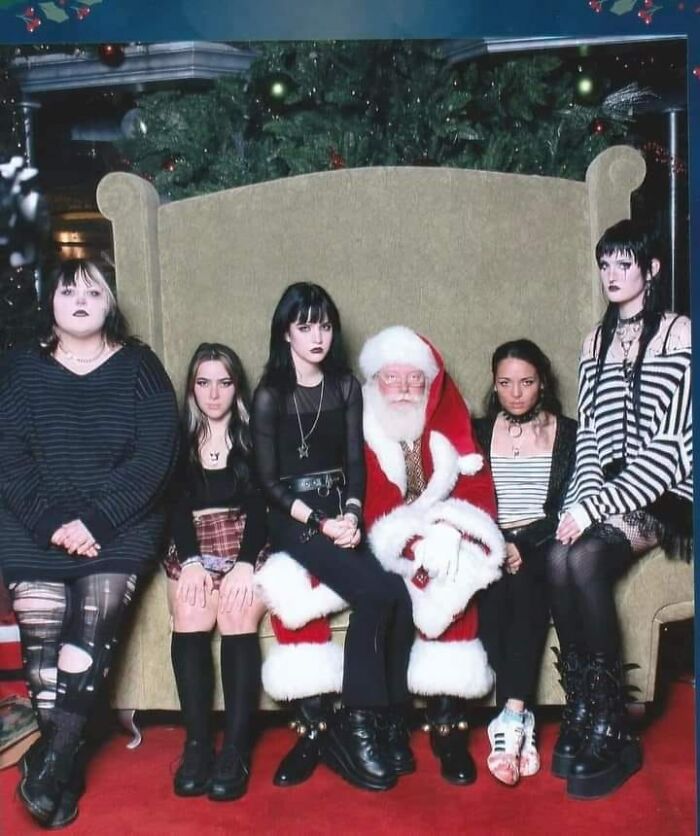 02-14-15-16438869531904287088