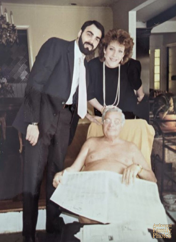 02-18-48-16439897121066459922