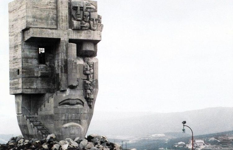 03-12-44-16475966971017998973