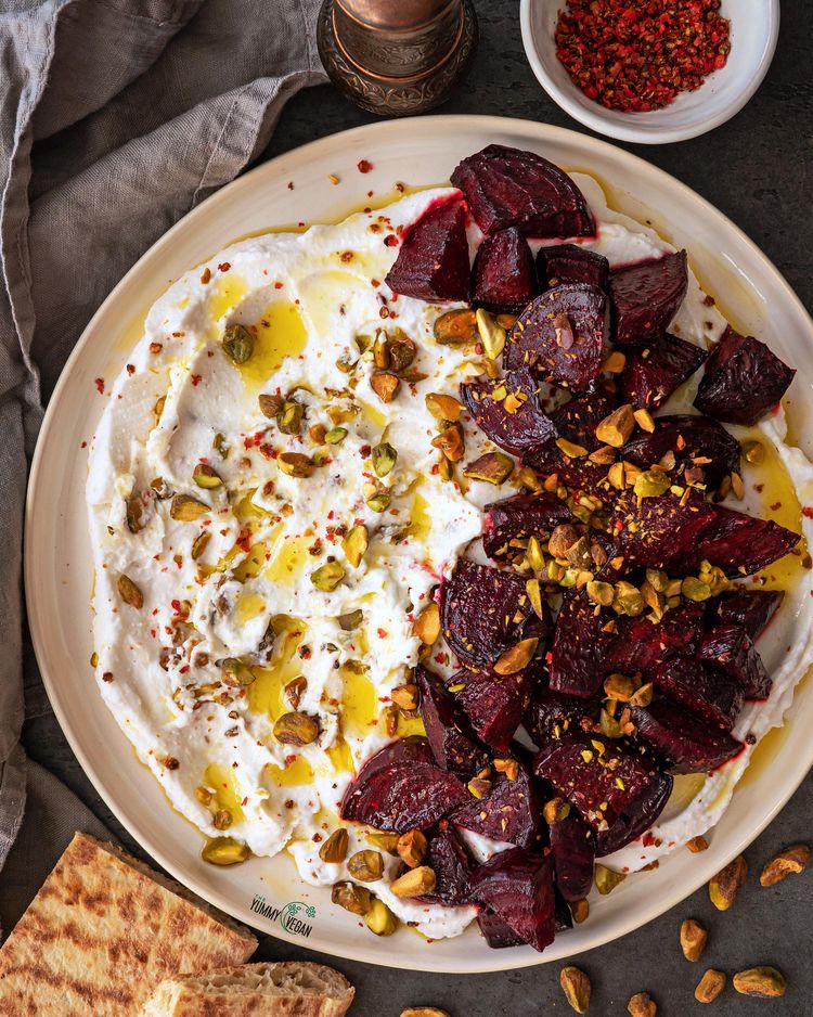 03-14-58-164760472927570378