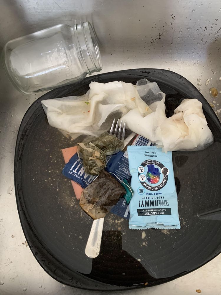 04-10-26-16498347971826440325