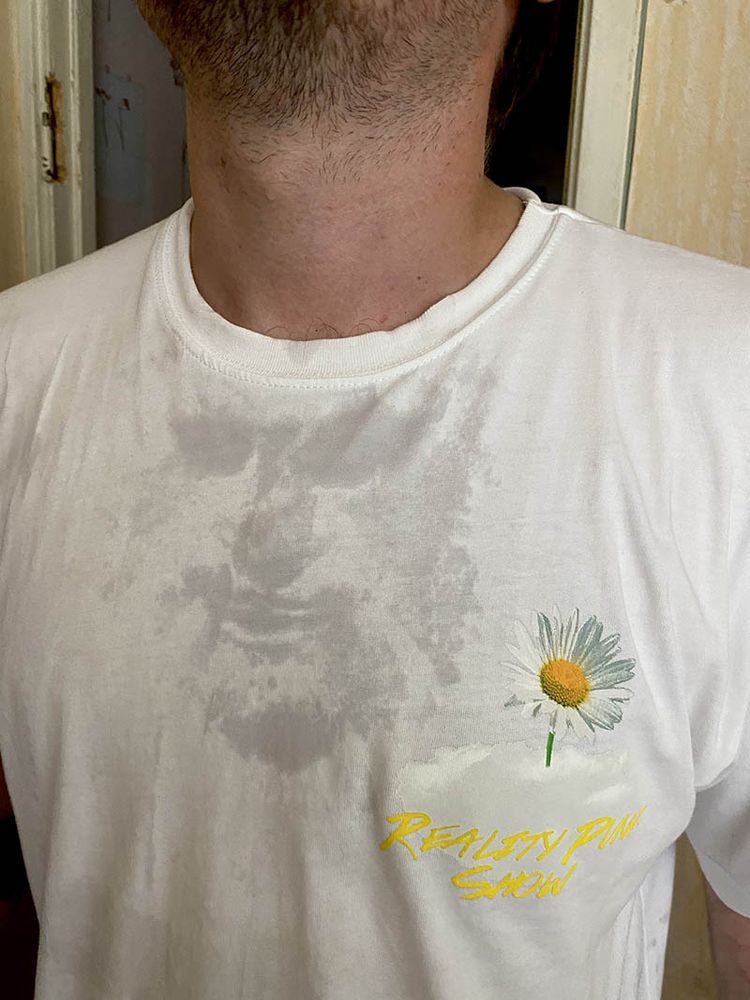 04-11-25-1649751907922467278