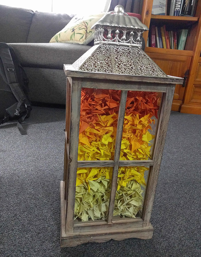 04-11-27-16505296371213790075