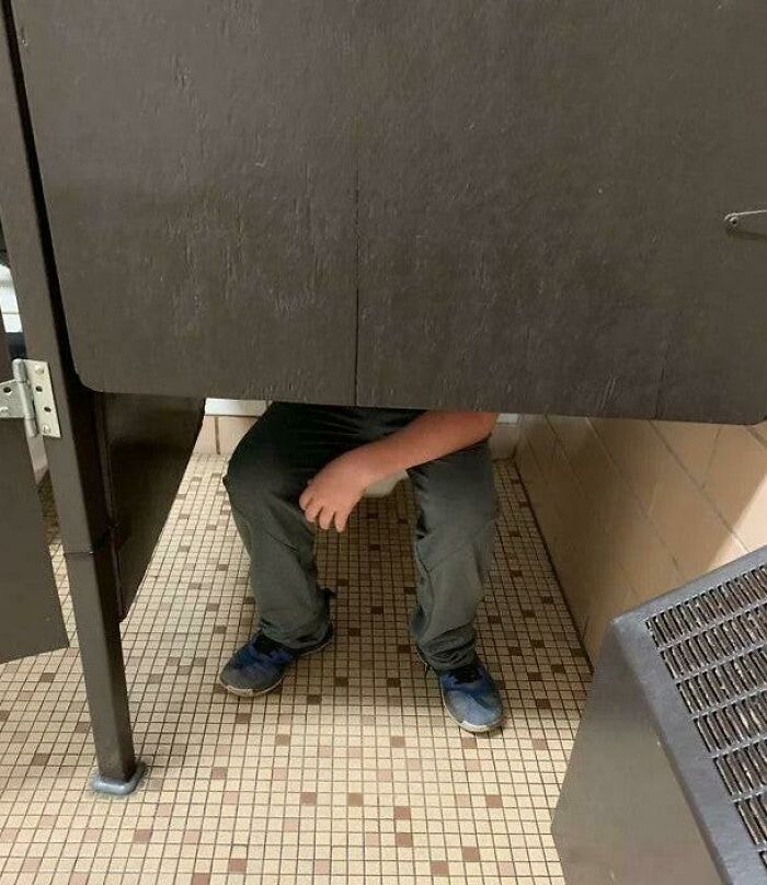 04-12-36-16497561821466430147