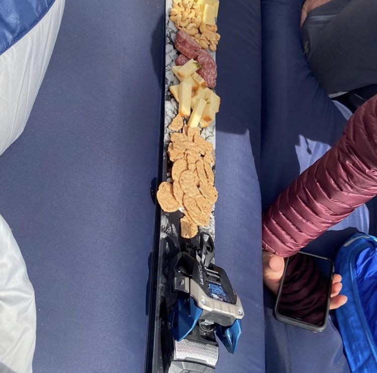 04-13-03-1650621789118359039