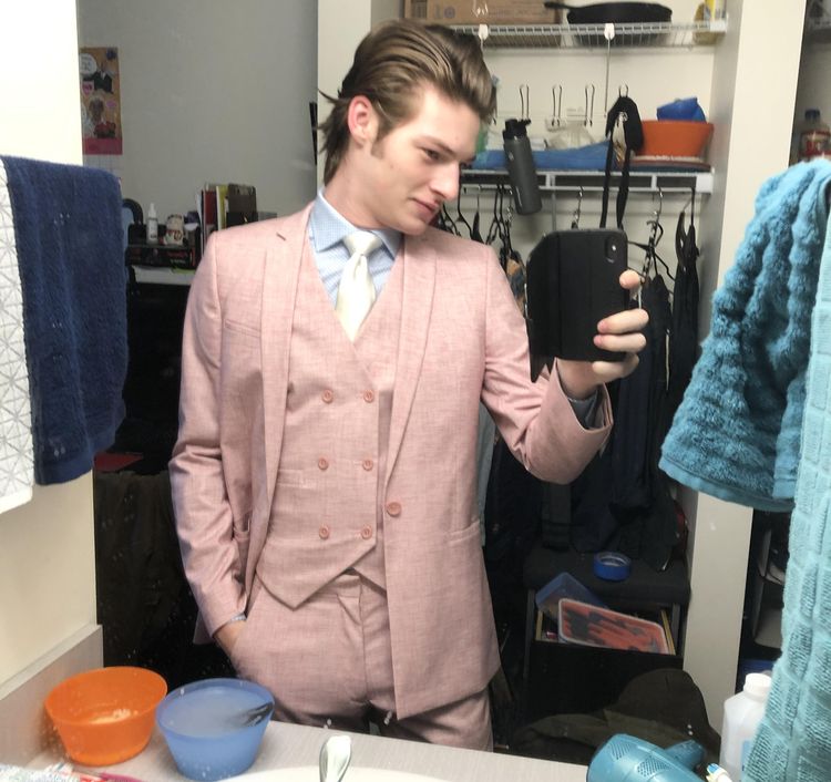 04-15-09-1650542999433472363