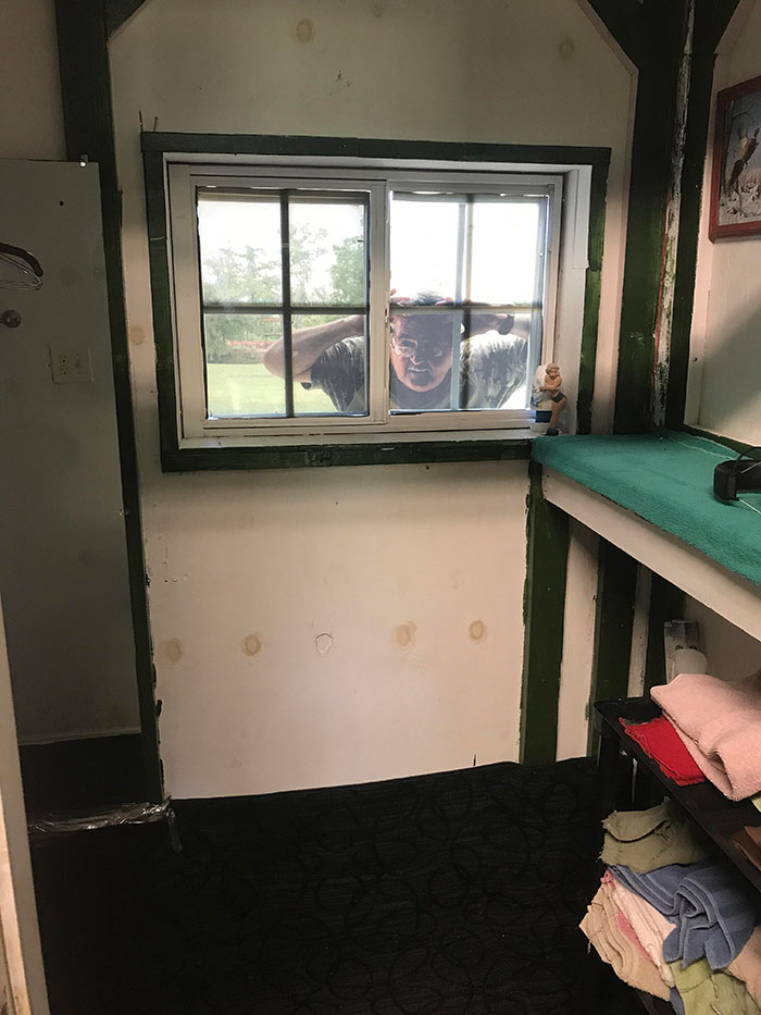 05-12-56-16517445861768281921