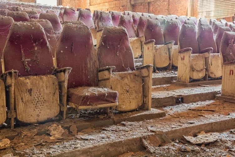 05-13-39-1653993575356656803