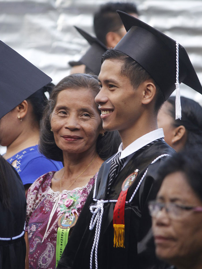 05-16-35-1652708158150777769