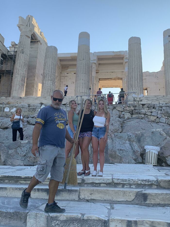 05-16-51-1652795483787935789