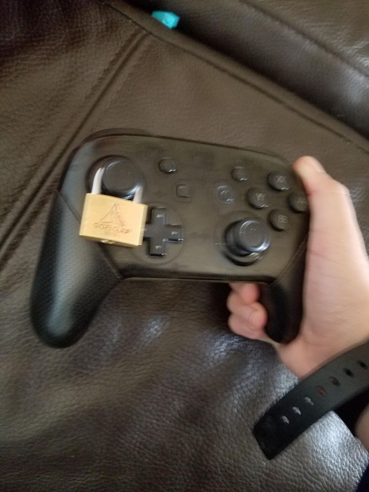 05-16-54-165331404245582492