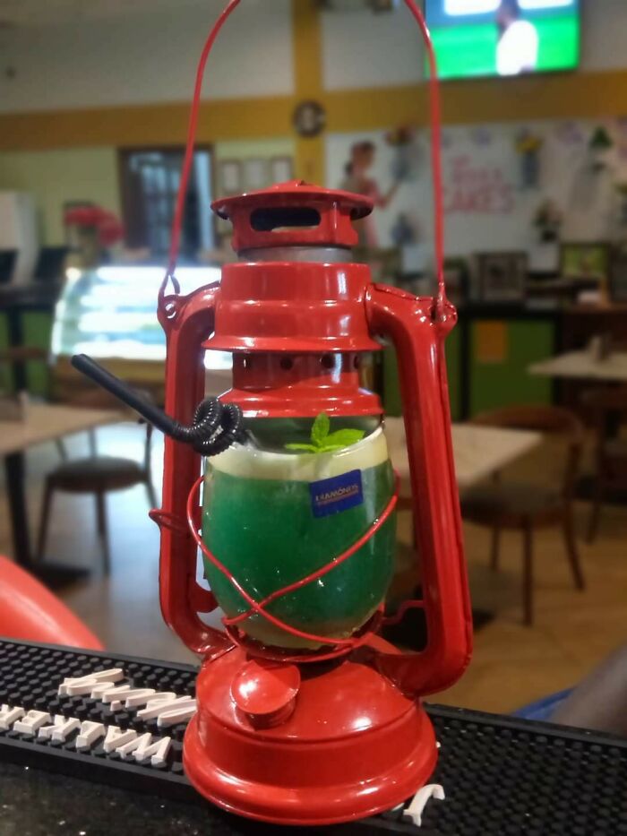 06-12-39-1655458743508862572