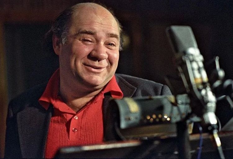 06-13-40-1654684836969513689