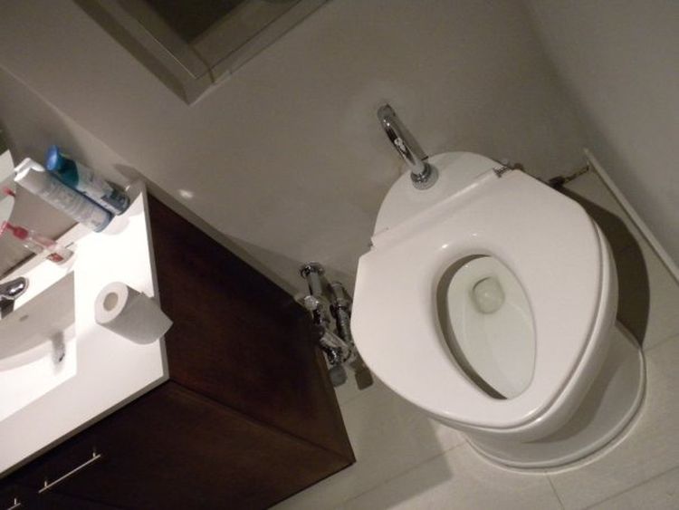 06-16-28-16563365171102907492