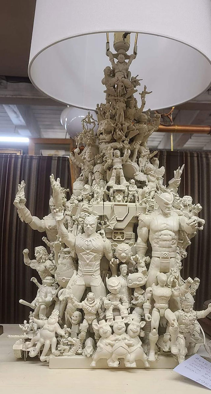 07-10-27-1658388434863096539