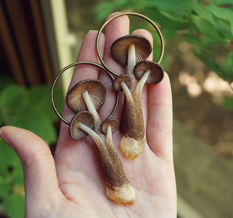 07-11-32-16588243301794731642