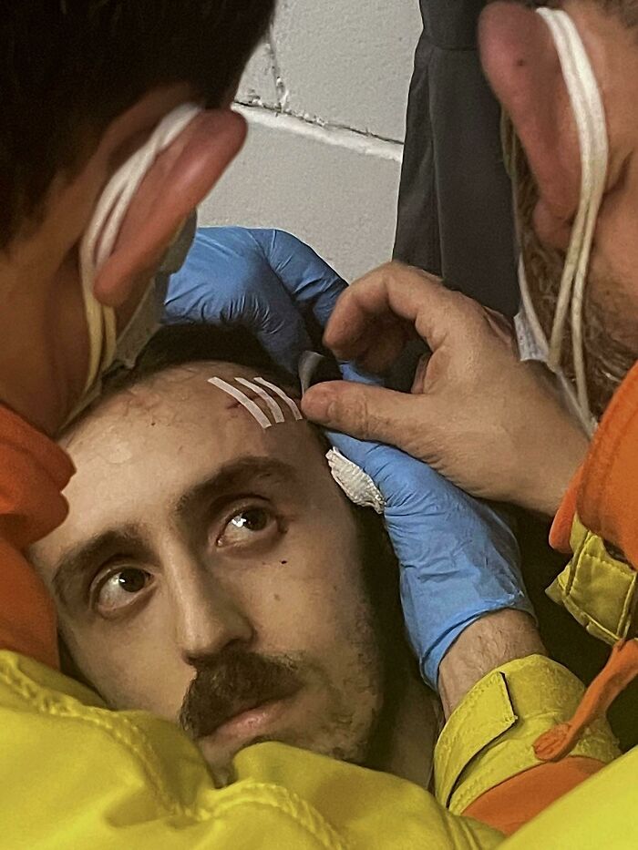 07-12-43-165701418369993250