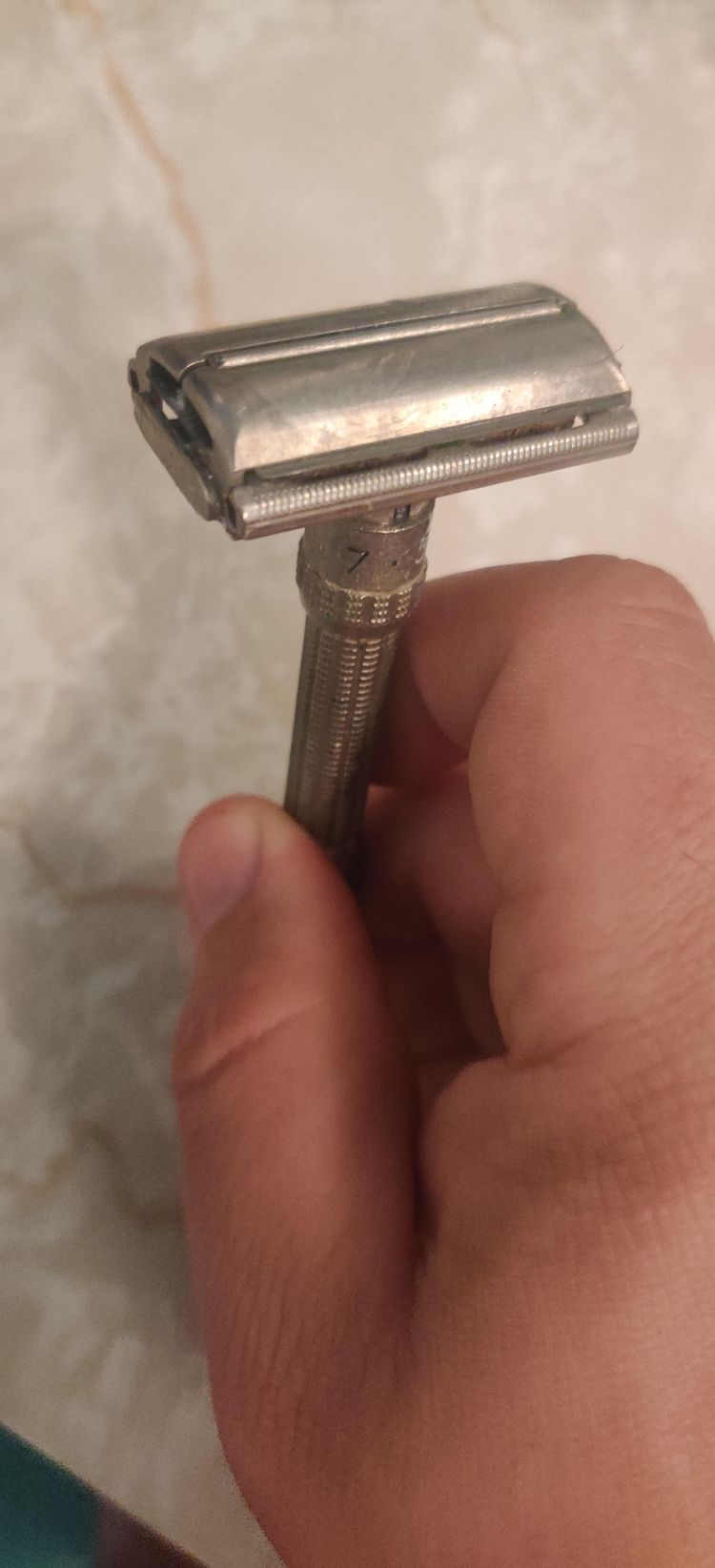 07-15-10-1659096649908451417