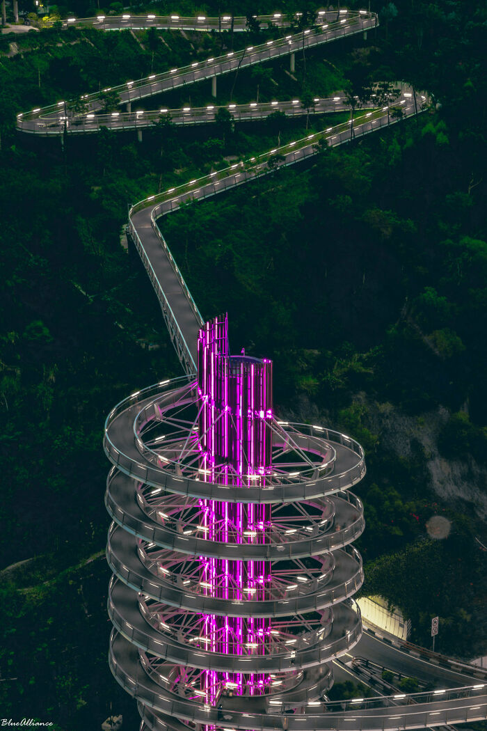 07-15-36-16584069751183821836