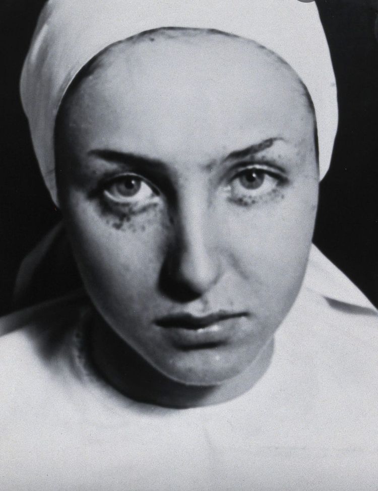 07-16-11-16576314741884108002