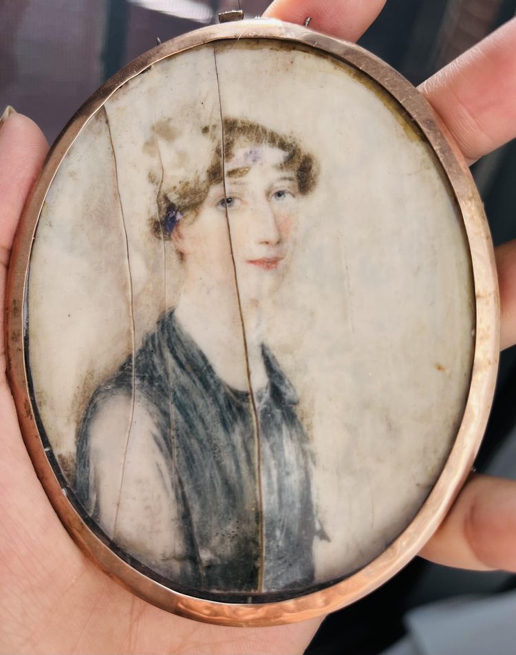 08-12-58-1660643885342276103