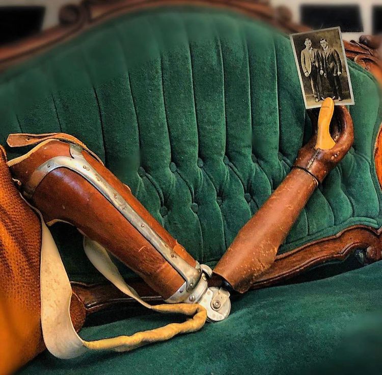 08-12-58-16606438961335227928