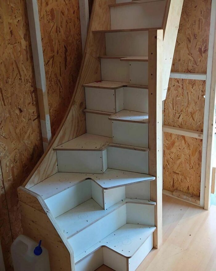 08-13-41-16600416792115432600