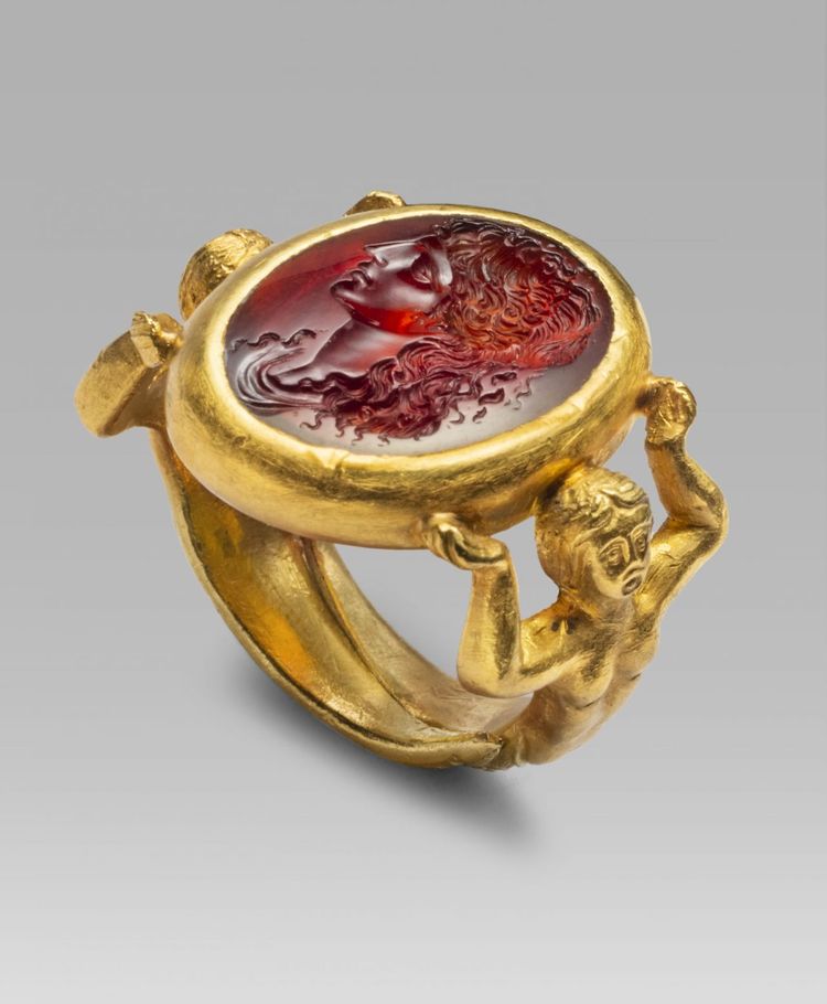 08-15-44-1661431484943906549