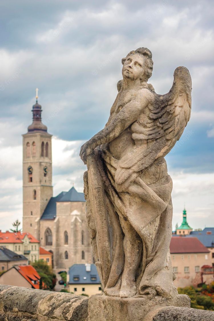 08-21-03-16593769821629582589