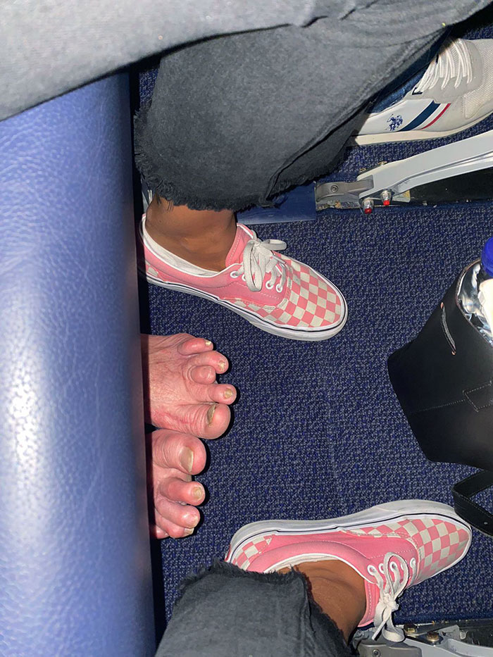 09-18-11-1662477104144877761