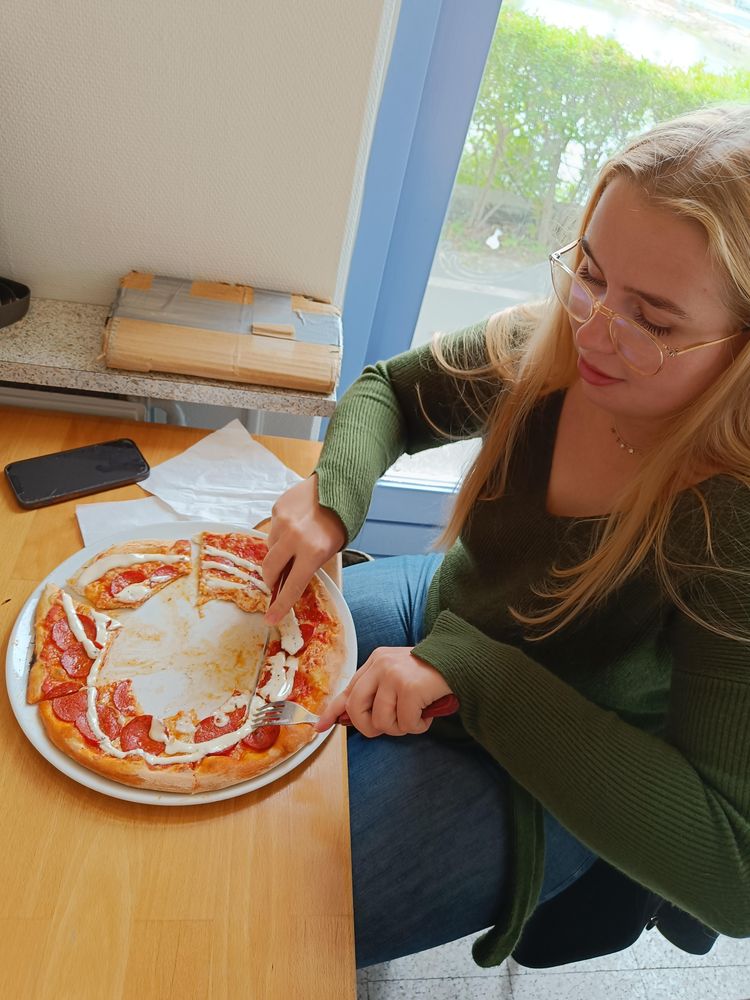 image-20220928165649-16