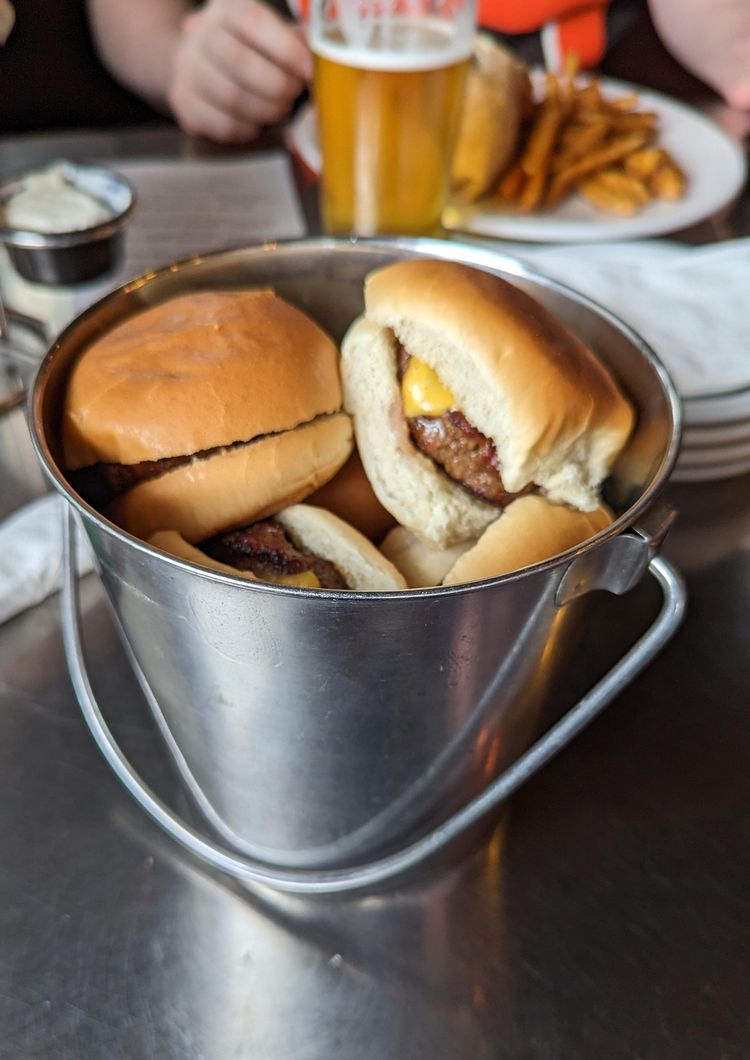 image-20230519171106-15