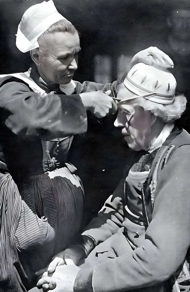 image-20230904134240-14