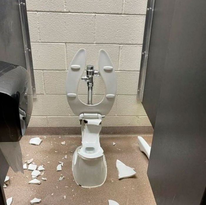 image-20231221120541-3