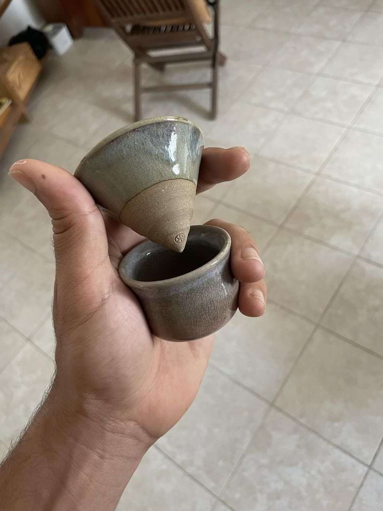 японская конусообразная чашка для чая/кофе и подставка к ней