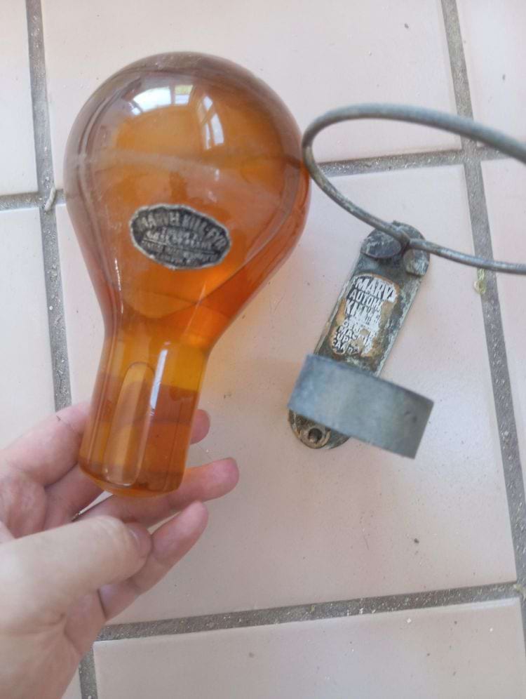 антикварный огнетушитель колба Marvel Kill-Fyr